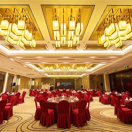 Shenyang Mingcheng Jin Jiang International Hotel エクステリア 写真