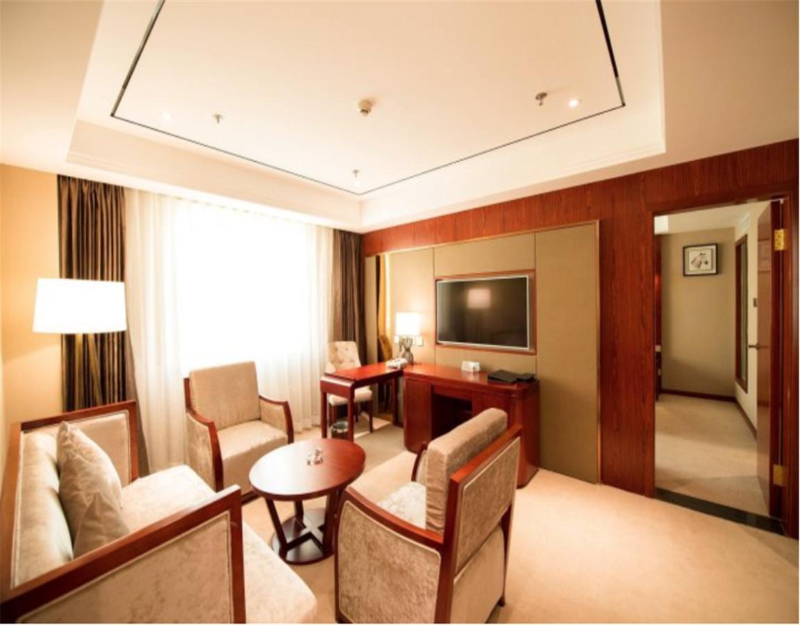 Shenyang Mingcheng Jin Jiang International Hotel エクステリア 写真