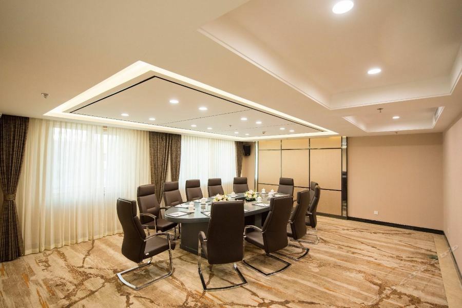 Shenyang Mingcheng Jin Jiang International Hotel エクステリア 写真